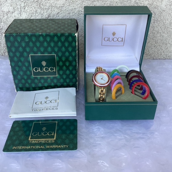Vintage Gucci 11/12.2 Interchangeable Bezel Watch Gold Tone Near Mint Condition - Picture 10 of 16
